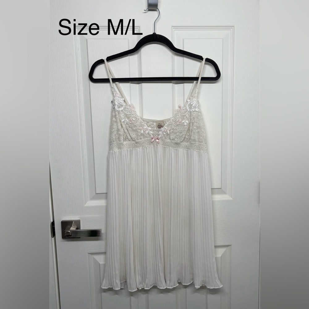 White Lace Chemise with Adjustable Straps